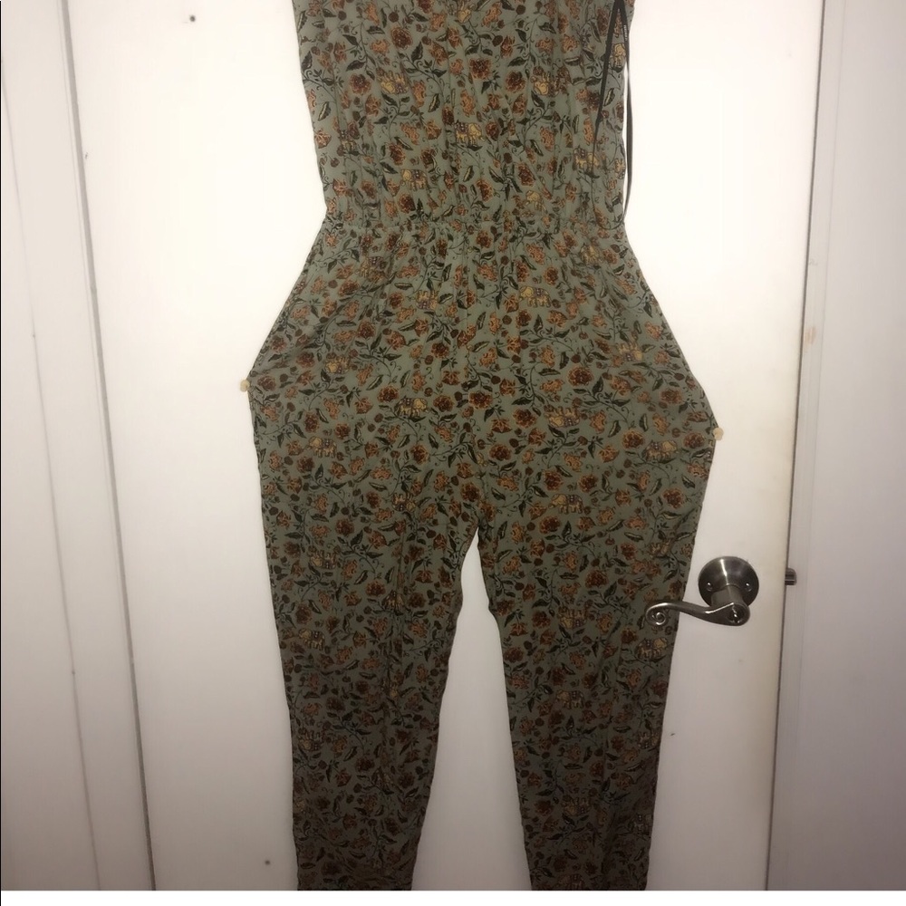 Jumpsuit - Picture 3 of 3